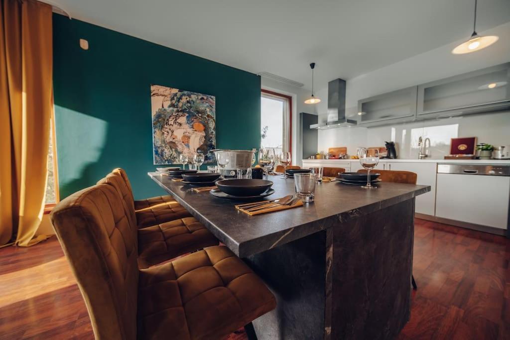 Design 3bd Cooking Area In Architect Appartement Praag